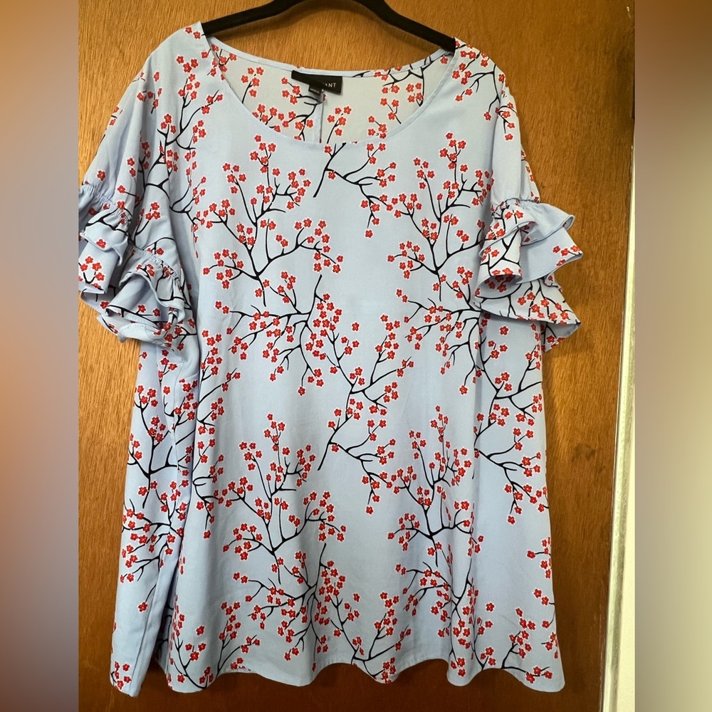 Lane Bryant Womens SZ 22 blouse